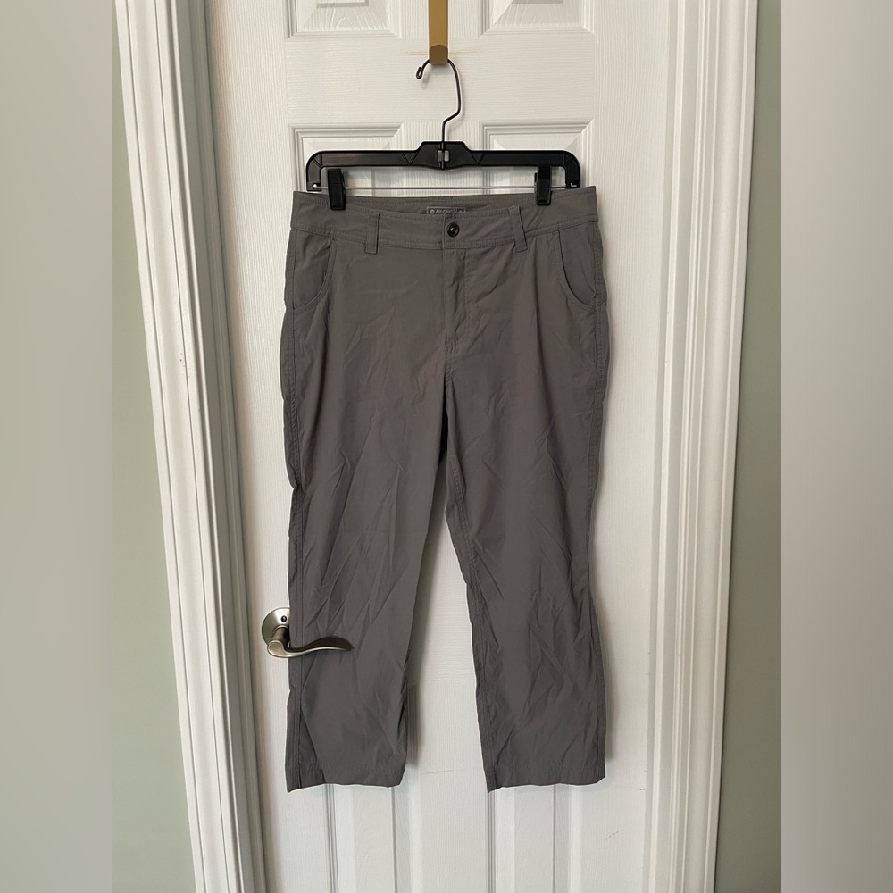 Hi-Tec Gray Cropped Hiking Pants
